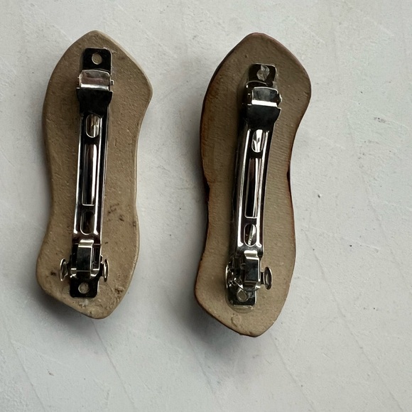 Patterned Ceramic Hair Clips - Picture 4 of 4